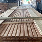 Ca. 106x Douglas Design- Triple- Deens profiel, 18x142mm, lengte 400cm